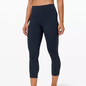 Lululemon Align Crop 21" size 4 - Navy